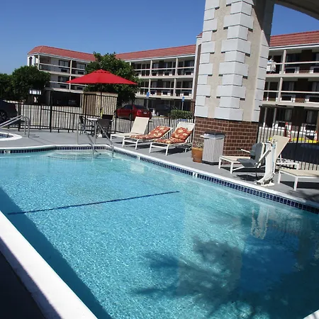 Surestay Hotel By Best Western Buena Park Anaheim-3