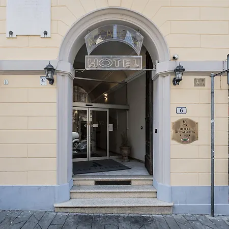 Hotel Accademia-3