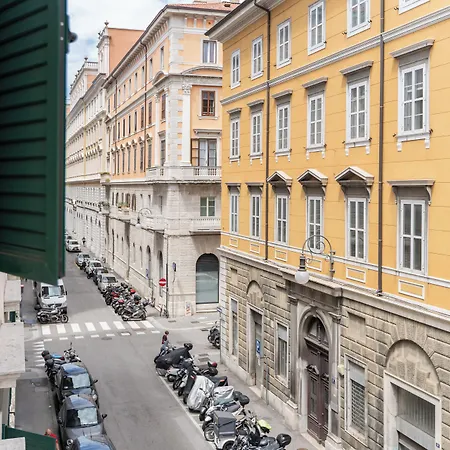 Hotel Italia-3