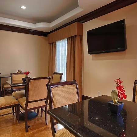 Best Western Plus Manvel Inn & Suites-3