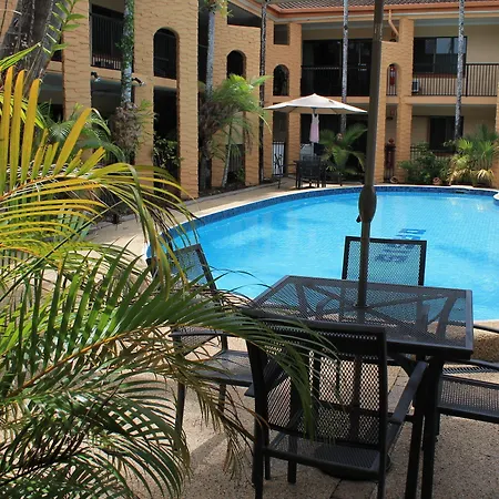 Oasis Inn Apartments-3