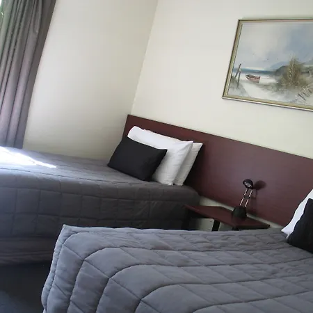 Sherborne Motor Lodge-3