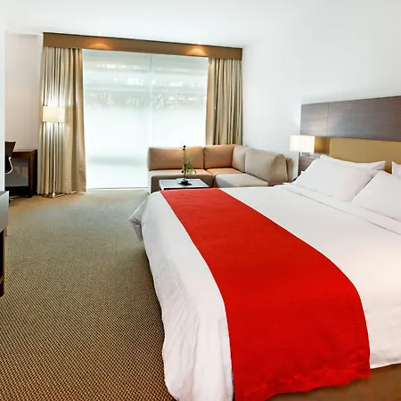 Holiday Inn Express Bogotá - Parque La 93, an IHG Hotel-2
