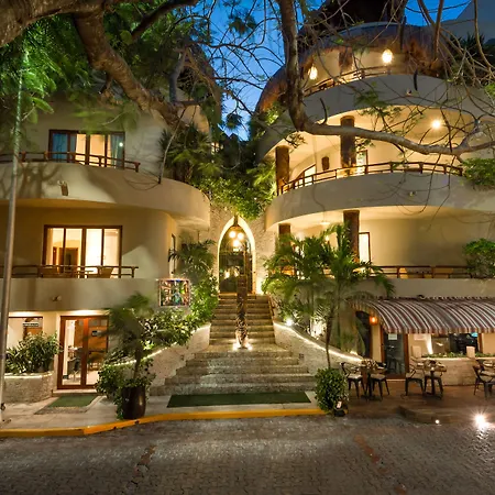 Maya Villa Condo Hotel And Beachclub-2