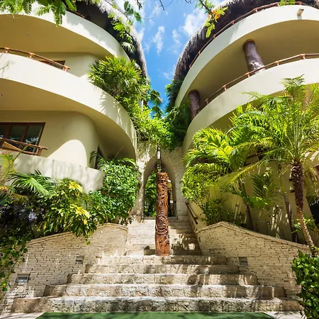 Maya Villa Condo Hotel And Beachclub-3