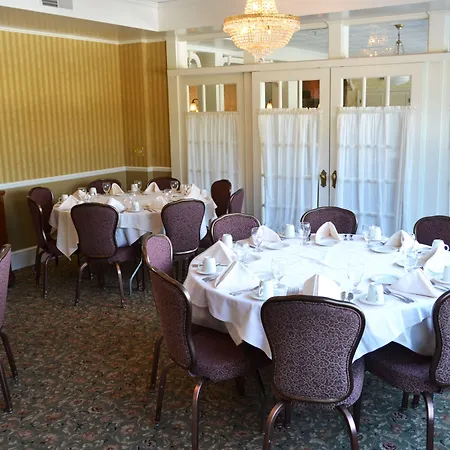 Stafford'S Bay View Inn-2