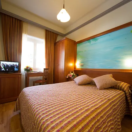 Hotel Regina-3