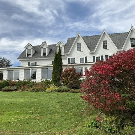Inn At Pleasant Lake-3