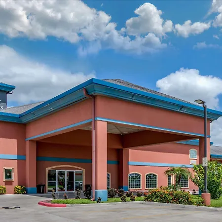 Quality Inn & Suites At The Outlets Mercedes-Weslaco-3