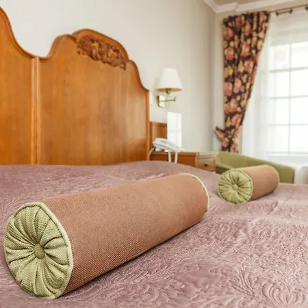 Hotel Czarna Roza-2