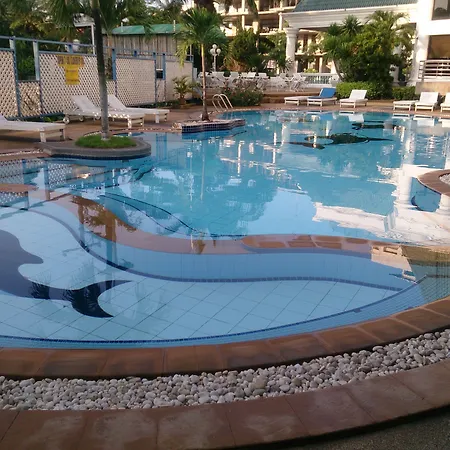 The Camelot Hotel Pattaya-2