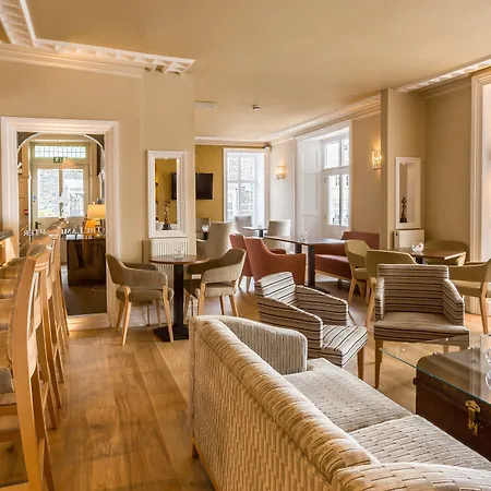 The Lamplighter Dining ~ Rooms-3
