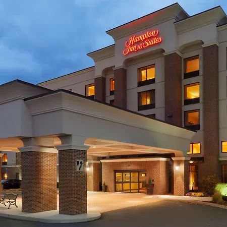 Hampton Inn & Suites East Hartford-2