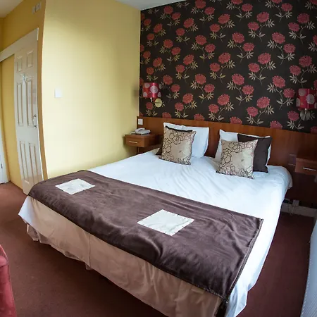Thomas James Hotel-2