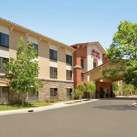 Hampton Inn & Suites Thousand Oaks-3