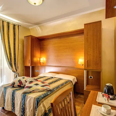 Hotel Maryelen-2
