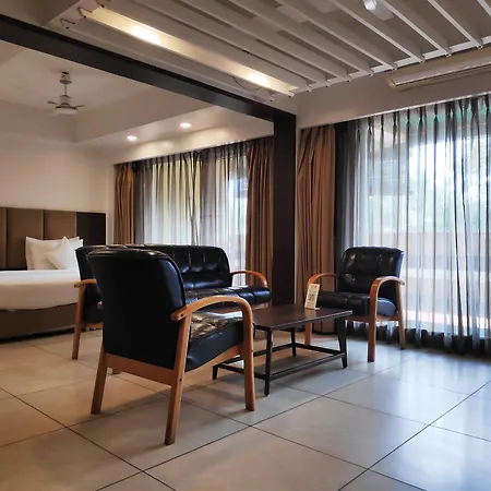 Budget Inn Bellevue-2