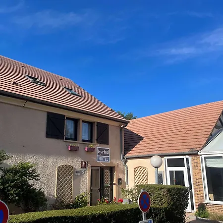 Hotel Kyriad Epernay En Champagne-2