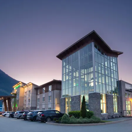 Sandman Hotel And Suites Squamish-3