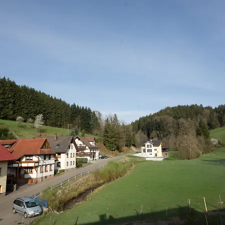 Hirschen-Dorfmuehle-2