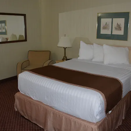 Travelodge By Wyndham Lethbridge-2