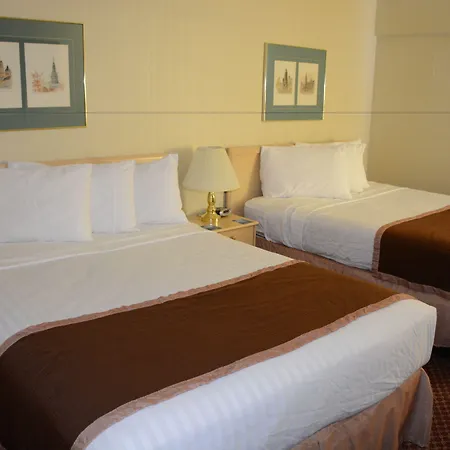 Travelodge By Wyndham Lethbridge-3