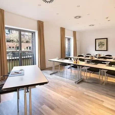 Dormero Hotel Altes Kaufhaus Lueneburg-2