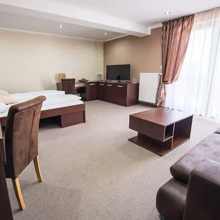 Hotel Galanta-3