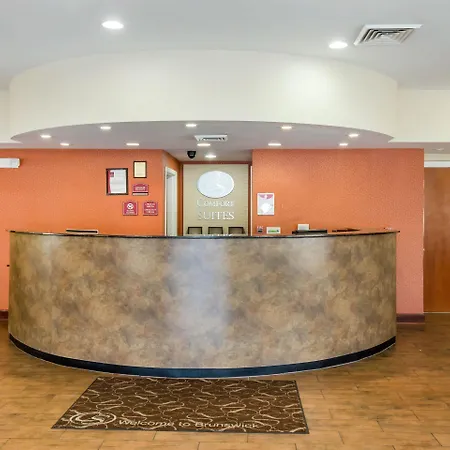 Comfort Suites Golden Isles Gateway-3