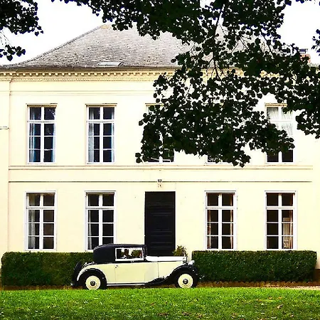 Maison De Plumes-3