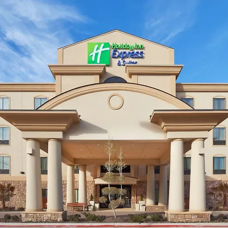 Holiday Inn Express & Suites - Denton North By Ihg-2