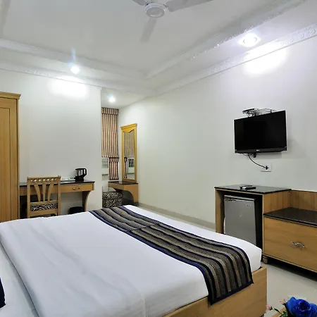 Hotel Maharaja Residency-3