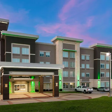 La Quinta Inn & Suites By Wyndham Ft Worth-Burleson-2