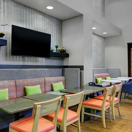 Hampton Inn & Suites By Hilton Syracuse Dewitt-2