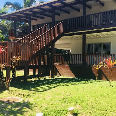 Castaway Resort-2