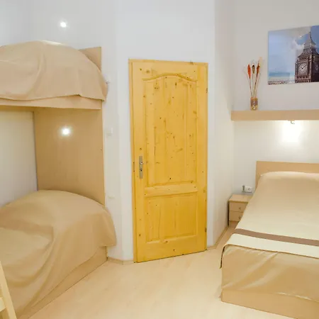 Centrooms House-2