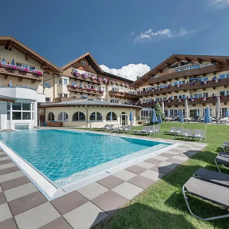 Hotel Seespitz Superior - Adults Only-2