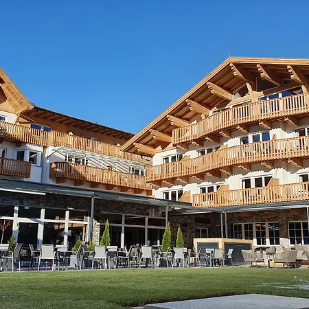 Hotel Seespitz Superior - Adults Only-3