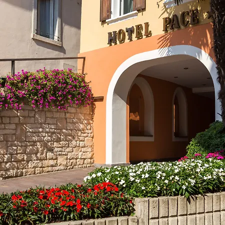 Pace 1954 Hotel-2