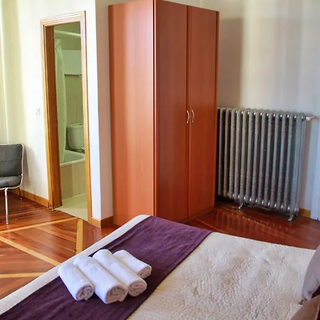 Hostal Luis XV-3