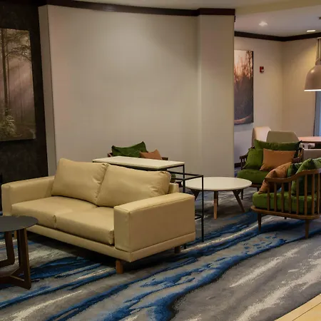 Fairfield Inn & Suites Lewisburg-3