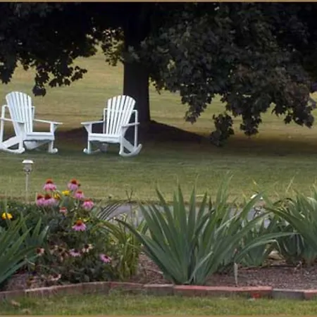 Annville Inn Bed & Breakfast-2