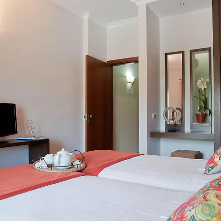 Hotel Parque das Laranjeiras-3