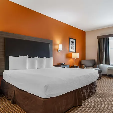 Best Western Plus Circle Inn-3