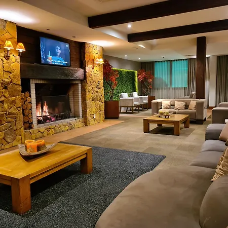 Sky Borges Hotel - Flats De Luxo No Centro De Gramado - Rs-3