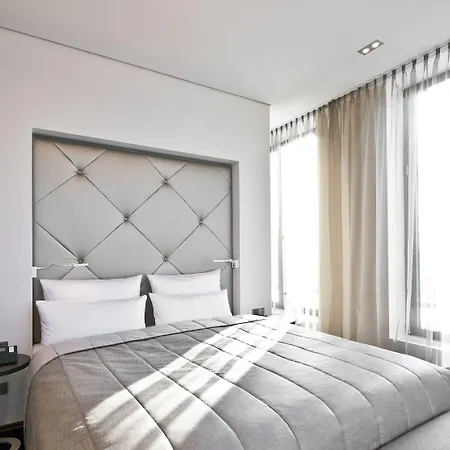 Cosmo Hotel Berlin Mitte-2