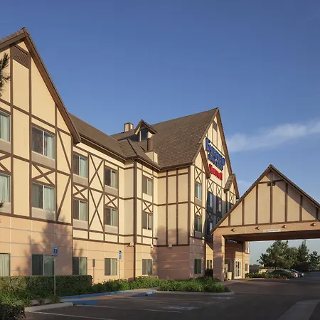 Fairfield Inn & Suites By Marriott Selma Kingsburg-2