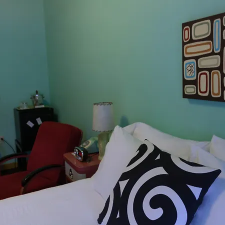 Holiday Music Motel-2