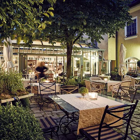 Hotel Gutsgasthof Stangl-3