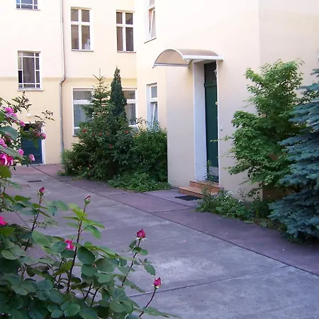 Hotel Pension Streuhof Berlin-2